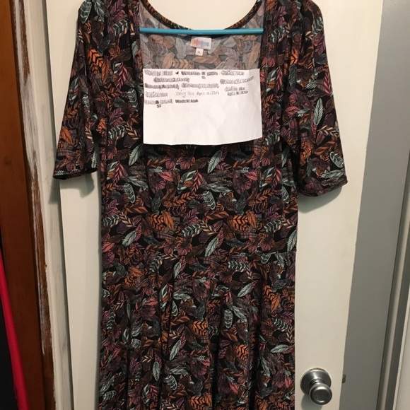 LuLaRoe Dresses & Skirts - 🇺🇸 MEMORIAL DAY SALE 🇺🇸 LuLaRoe Feather Nicole LuLaRoe Dresses & Skirts - 🇺🇸 MEMORIAL DAY SALE 🇺🇸 LuLaRoe Feather Nicole